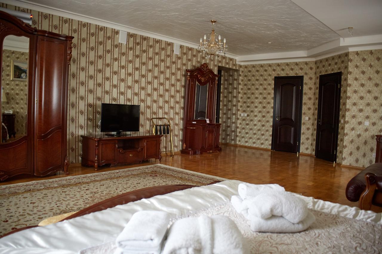 Garden Hall Ternopil Exterior foto