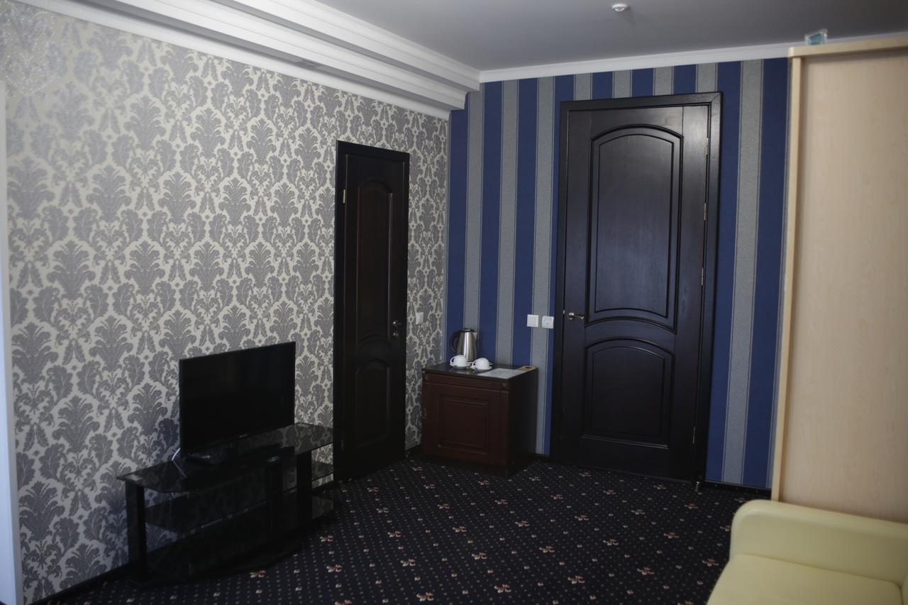 Garden Hall Ternopil Exterior foto